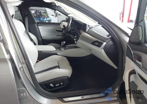 2020 BMW M5 Competition из США, поврежденный, VIN WBSJF0C01LB448795